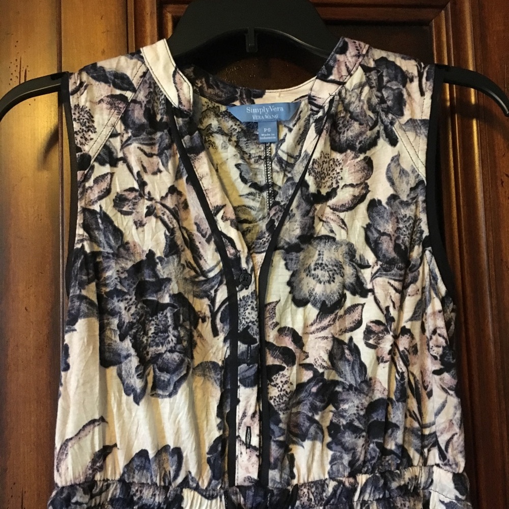 Simply Vera Dress
